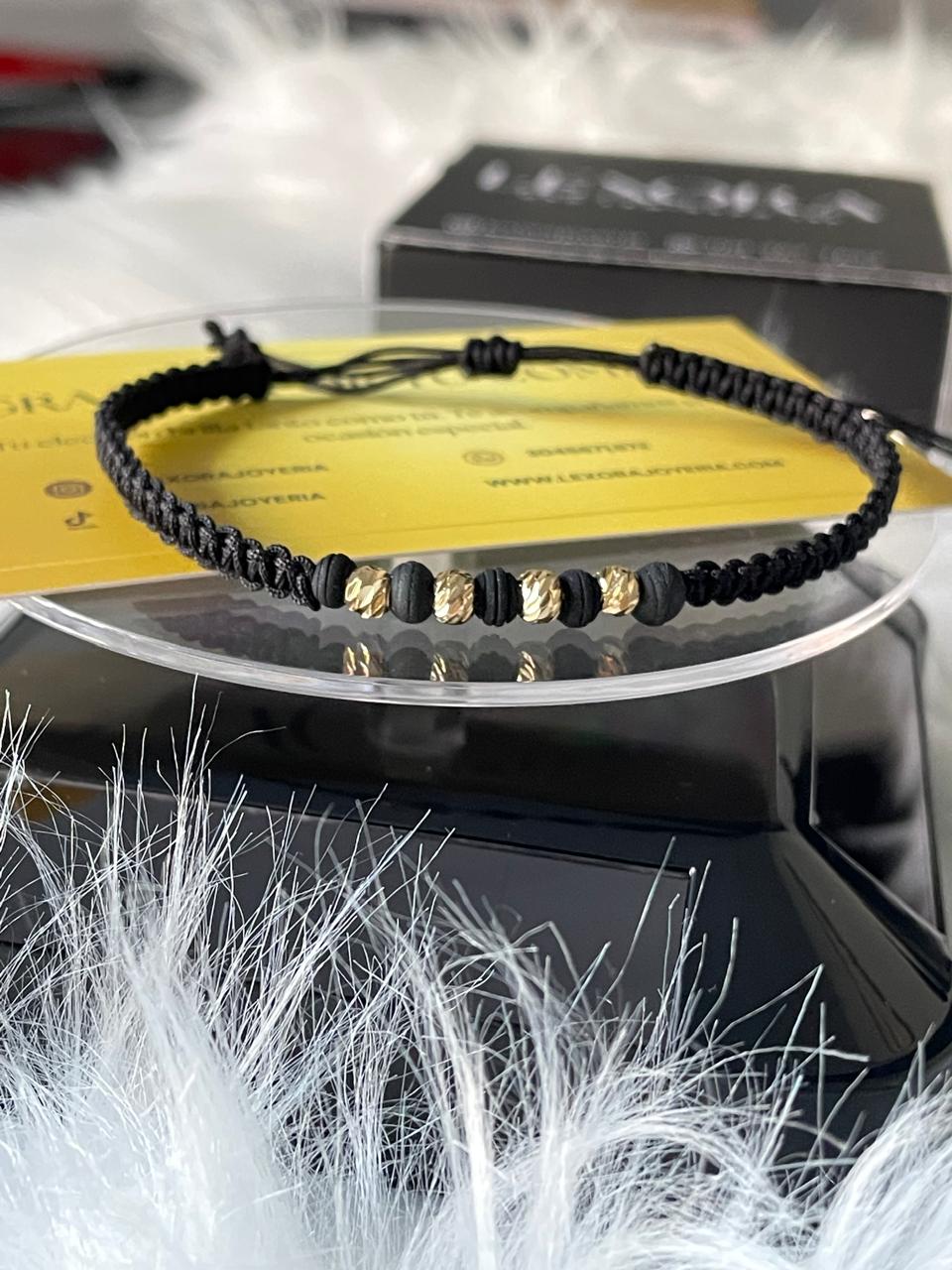 PULSERA NEGRA EN TEJIDO PLANO
