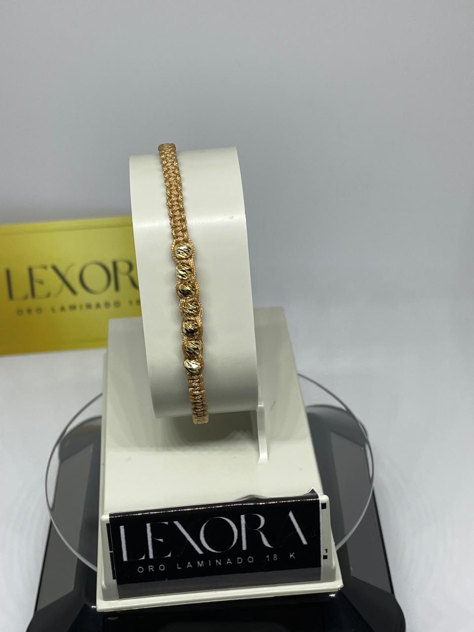 PULSERA EN MACRAME DELGADA